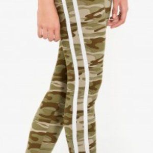 COPY - Camo leggings